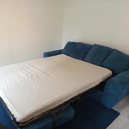 Calme, Confortable Et Bien Place Nice